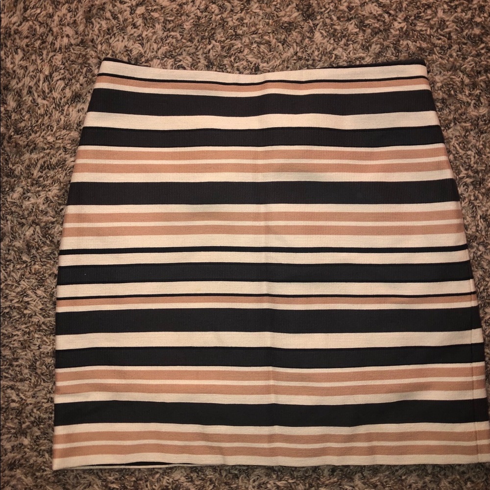 LOFT skirt